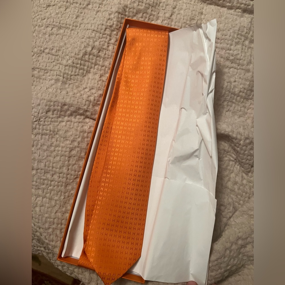 Hermes mens tie (orange)